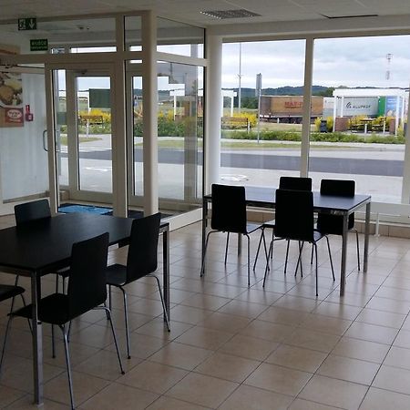 Motel Stare Brynki Przy Stacji Bp Trojka Chlebowo Екстериор снимка